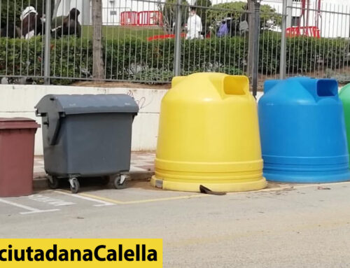 Dos estudiants demanen ajuda pel seu TDR sobre el reciclatge a Calella