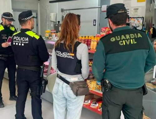 Un detingut i diverses denúncies en un dispositiu policial i d’Inspecció de Treball a sis comerços de Calella