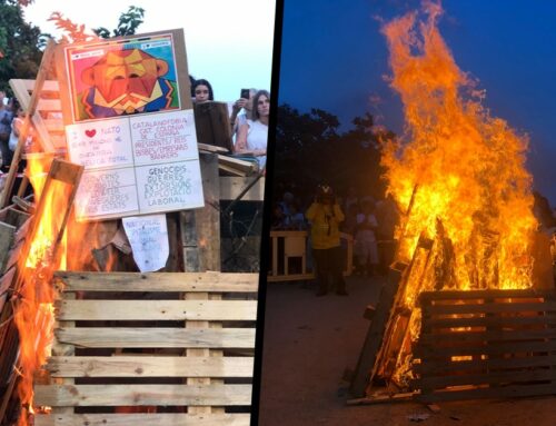 La foguera de Sant Joan crema amb cartells crítics amb la guerra i l’OTAN
