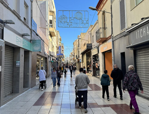 En marxa la instal·lació dels llums de Nadal