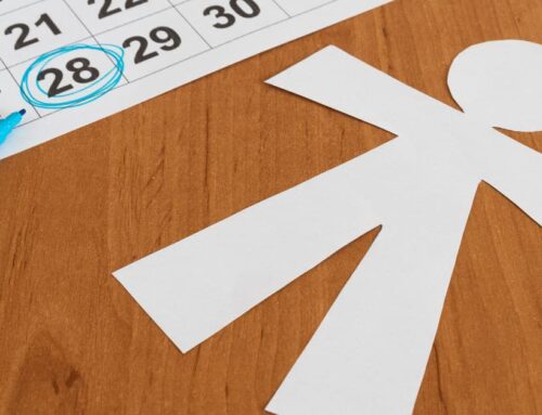 Política, festes i aterratges d’emergència, les innocentades calellenques d’aquest any