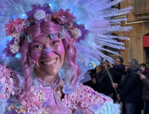 La Rua de Carnaval de l’Alt Maresme celebra 25 anys de colors, lluentons i fantasia