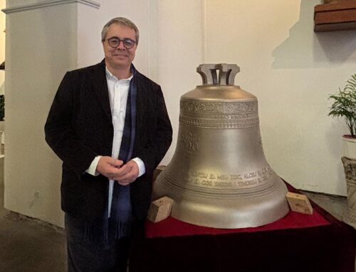 L’església exhibeix la nova campana Santa Maria