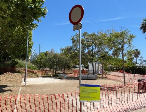 En marxa la instal·lació de l’estació de servei per a ciclistes de l’EuroVelo 8 al Parc de les Veles