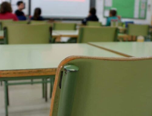 Els alumnes alcen la veu envers les vagues de docents: “En patim les conseqüències”