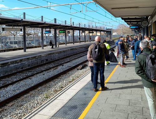 Calella es queda sense una vintena de trens per obres a l’estació