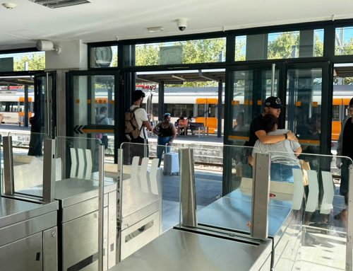 Un petit incendi sota un tren a l’estació de Calella atura temporalment la circulació