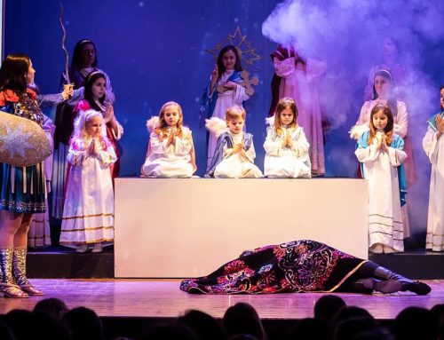 Una comèdia, un musical i el clàssic nadalenc: les obres de teatre que preparen les companyies calellenques per aquest final d’any